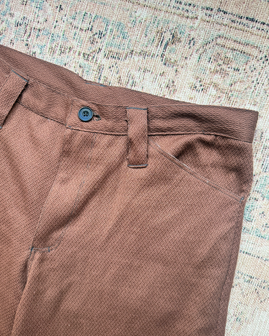 'double weave' below-knee shorts