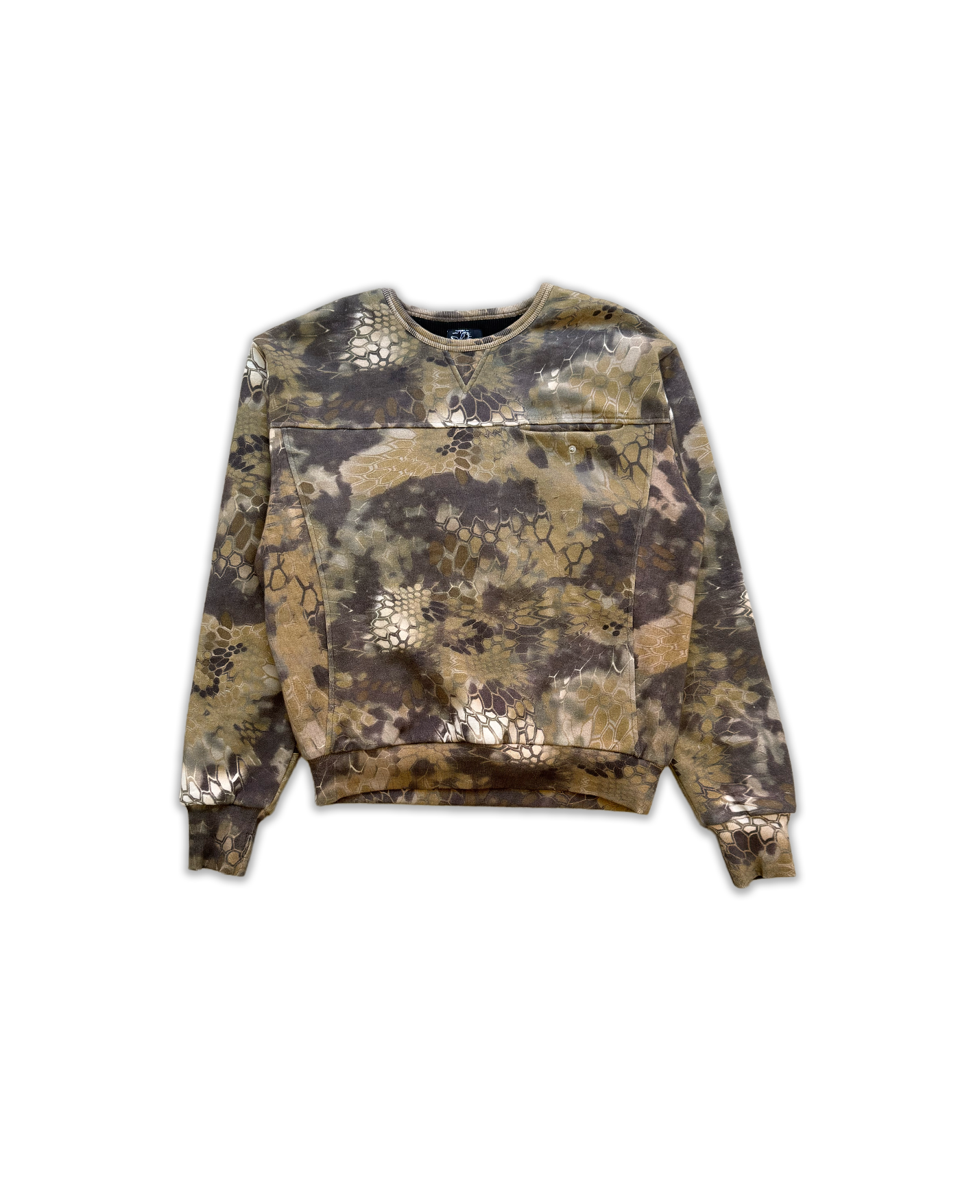 scale camo crewneck sample